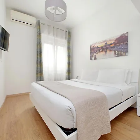 Prime Location Near Vatican - 1bed Flat For 4 Rome